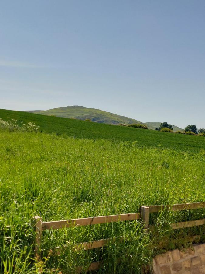 The Humble Hut Wooler Exterior foto